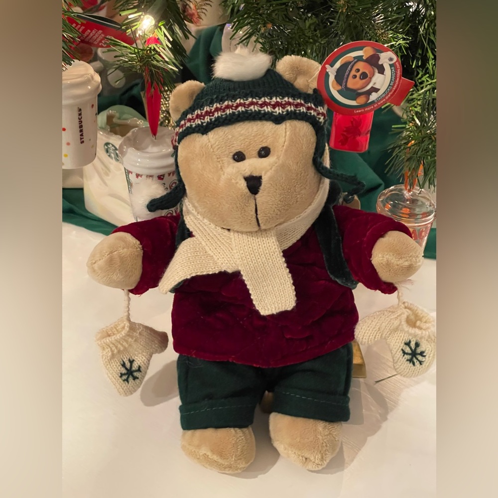 Starbucks Bear. NWT. 6” tall🤎❤️You’ll love it!❤️🤎